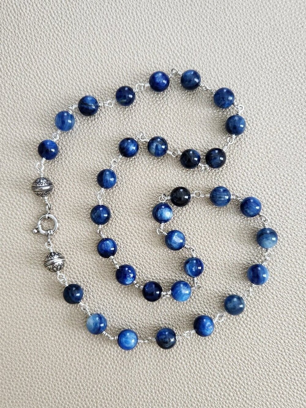 KYANITE STONE NECKLACE-24"